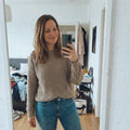 Sandra K., 44